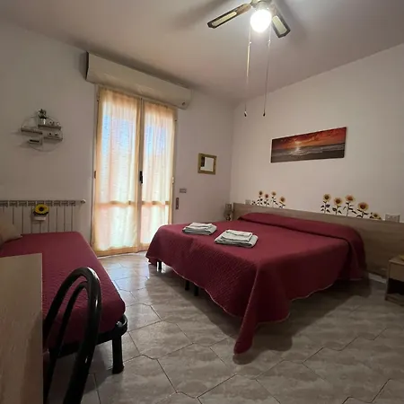 ベッド・アンド・ブレックファスト Il Girasole Ortonovo