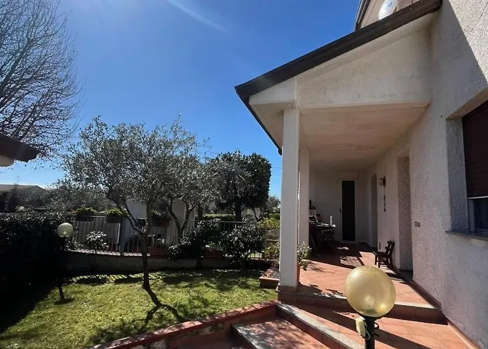 Il Girasole 3* Ortonovo